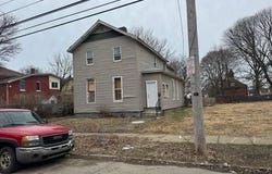 513 WALLACE Street, Erie, PA 16507