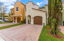 4132 SW 149th Pl, Miami, FL 33185