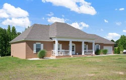 361 Cherry Bark Lane, Courtland, MS 38620