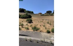 961 Lyndhurst Ln, Vallejo, CA 94591