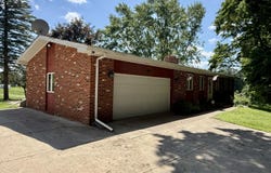 10976 Dewey Road, Munith, MI 49259