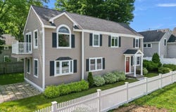 3 Summer St, Topsfield, MA 01983