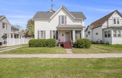 706 N Linn Street, Bay City, MI 48706