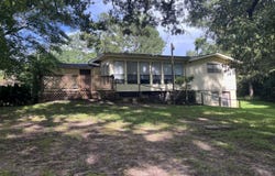 101 Camellia Circle, Florence, MS 39073