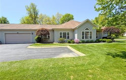 20 Hunters Woods Boulevard unit: A, Canfield, OH 44406