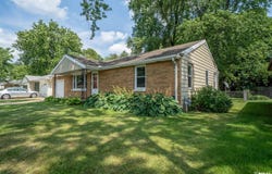 4210 S BAKER Lane, Peoria, IL 61607