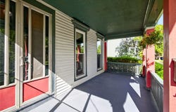 40 W Gibson Street, Canandaigua, NY 14424