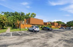 1438 Park Shore Circle, Fort Myers, FL 33901