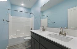 1851 Berlanda Ln, Lodi, CA 95242