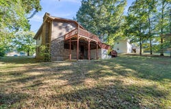 1916 Virginia Avenue, Scottsboro, AL 35769