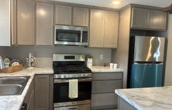 1603 CENTER Avenue, Quincy, IL 62301