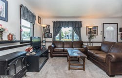 747 LOGAN Street, POTTSTOWN, PA 19464