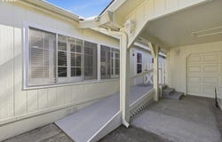 146 42ND Way, Florence, OR 97439