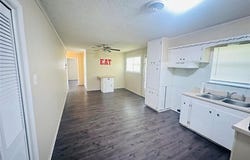 1220 Crestview Drive, Kaufman, TX 75142