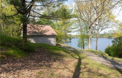 556 West Shore, Hammond, NY 13646