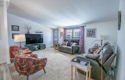 3700 BABCOCK LN, Eugene, OR 97401