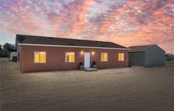 8980 W Mission Lane, Dolan Springs, AZ 86441