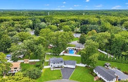 4 Bud Court, East Setauket, NY 11733