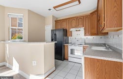 8600 LIBERTY ST #102, MANASSAS, VA 20110