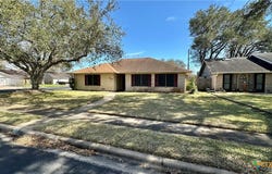 213 Yuma Drive, Victoria, TX 77904