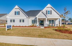 1576 Hidden Lakes Dr., Opelika, AL 36801