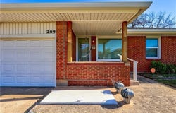 209 W Glenhaven Drive, Oklahoma City, OK 73110