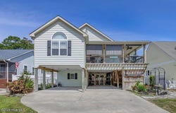 104 NE 8th Street, Oak Island, NC 28465