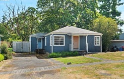 344 S 7TH ST, St. Helens, OR 97051
