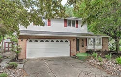 8 Countryside Court, Amherst, NY 14221