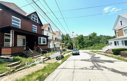 114 Hampton St, Wall Boro, PA 15148