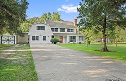 7944 Comite Acres Dr, Baker, LA 70714