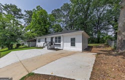 2899 Gresham, Atlanta, GA 30316
