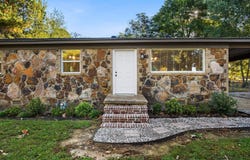 129 Carter Drive, Searcy, AR 72143
