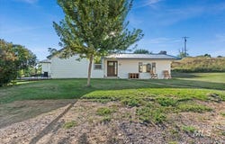 2020 Echo Ave, Parma, ID 83660