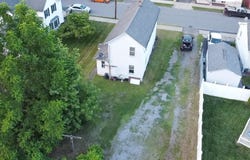 79 E 1ST Street, Wyoming, PA 18644