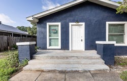 255 W Panhandle Street, Slaton, TX 79364