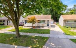 5940 William Street, Taylor, MI 48180