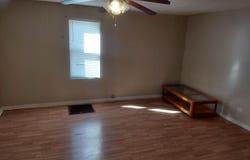414 W Ash St, LaFollette, TN 37766