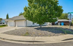 148 Columbia Drive, Vacaville, CA 95687