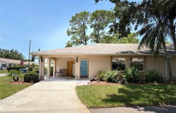 1111 HAREFIELD CIRCLE, SUN CITY CENTER, FL 33573