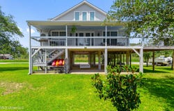 5015 1st Avenue, Bay Saint Louis, MS 39520