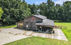 12651 S Enzian Road, Plainwell, MI 49080