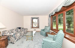 1545 S Johnson Rd, New Berlin, WI 53146