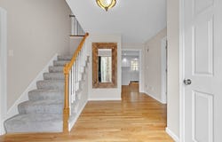 24 Evergreen Ln, Sturbridge, MA 01518