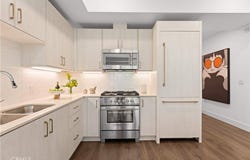 709 E Walnut Street, Pasadena, CA 91101
