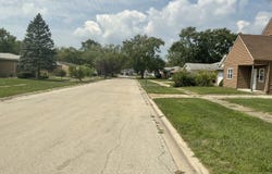 13 W 30th Place, Steger, IL 60475