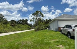 406 W 15th Street, Lehigh Acres, FL 33972