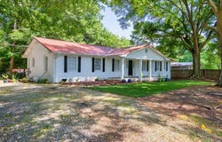 58 Hospital Road, Commerce, GA 30529