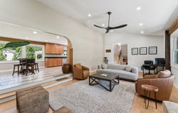 328 Windsor Lane, Inverness, IL 60010