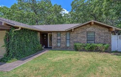2911 W Day Street, Denison, TX 75020